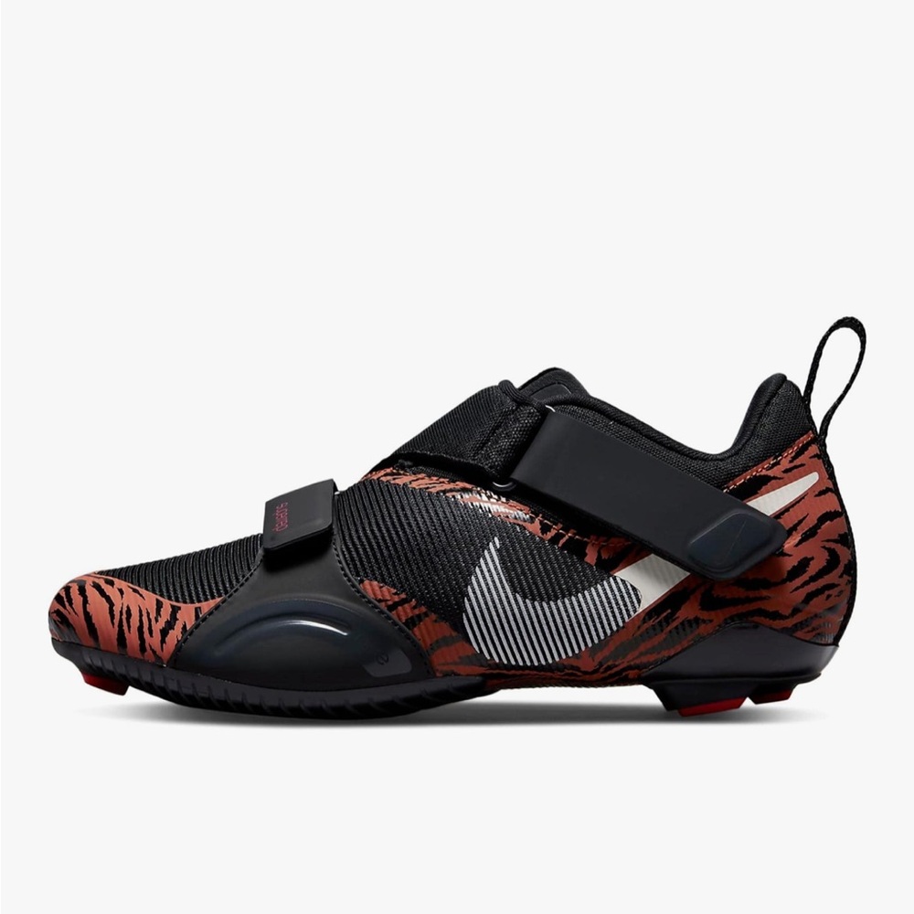 Nike Women's Black and Orange Cycle Shoes - Picture 3 of 5